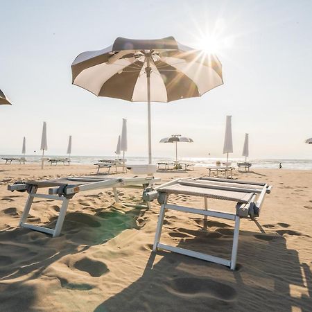 Sabbia & Mare Aparthotel Rosolina Mare Luaran gambar