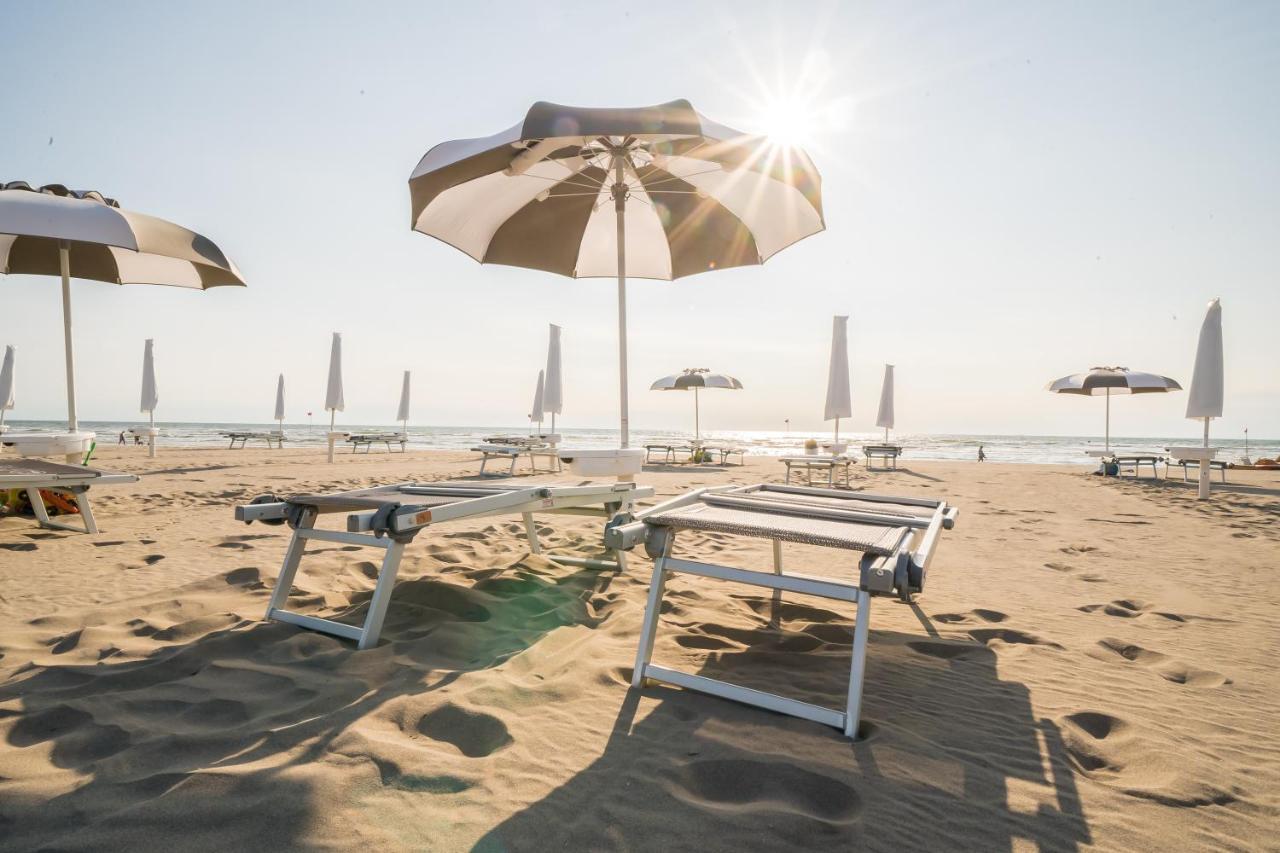 Sabbia & Mare Aparthotel Rosolina Mare Luaran gambar